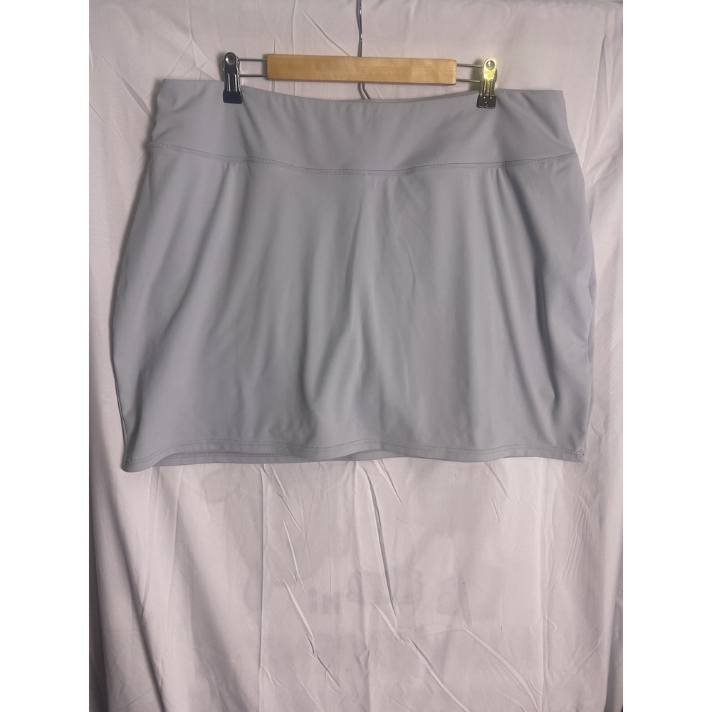 Real essentials women's Light gray athletic skort size 2 X